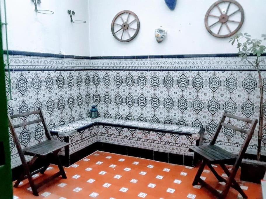 The Oasis One Spacious Apartment In Sevilla Exterior photo
